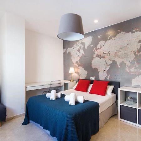 ベナルマデナRoyal Torrequebrada Exclusivo Apartamento Cerca De La Playaアパートメント エクステリア 写真