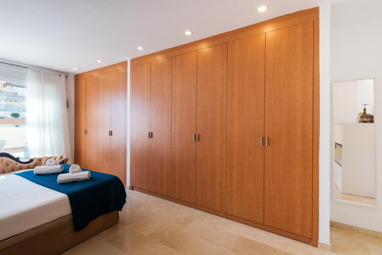ベナルマデナRoyal Torrequebrada Exclusivo Apartamento Cerca De La Playaアパートメント エクステリア 写真