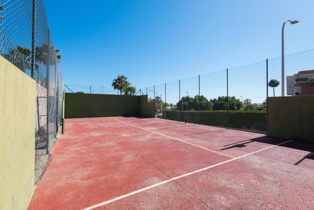 ベナルマデナRoyal Torrequebrada Exclusivo Apartamento Cerca De La Playaアパートメント エクステリア 写真