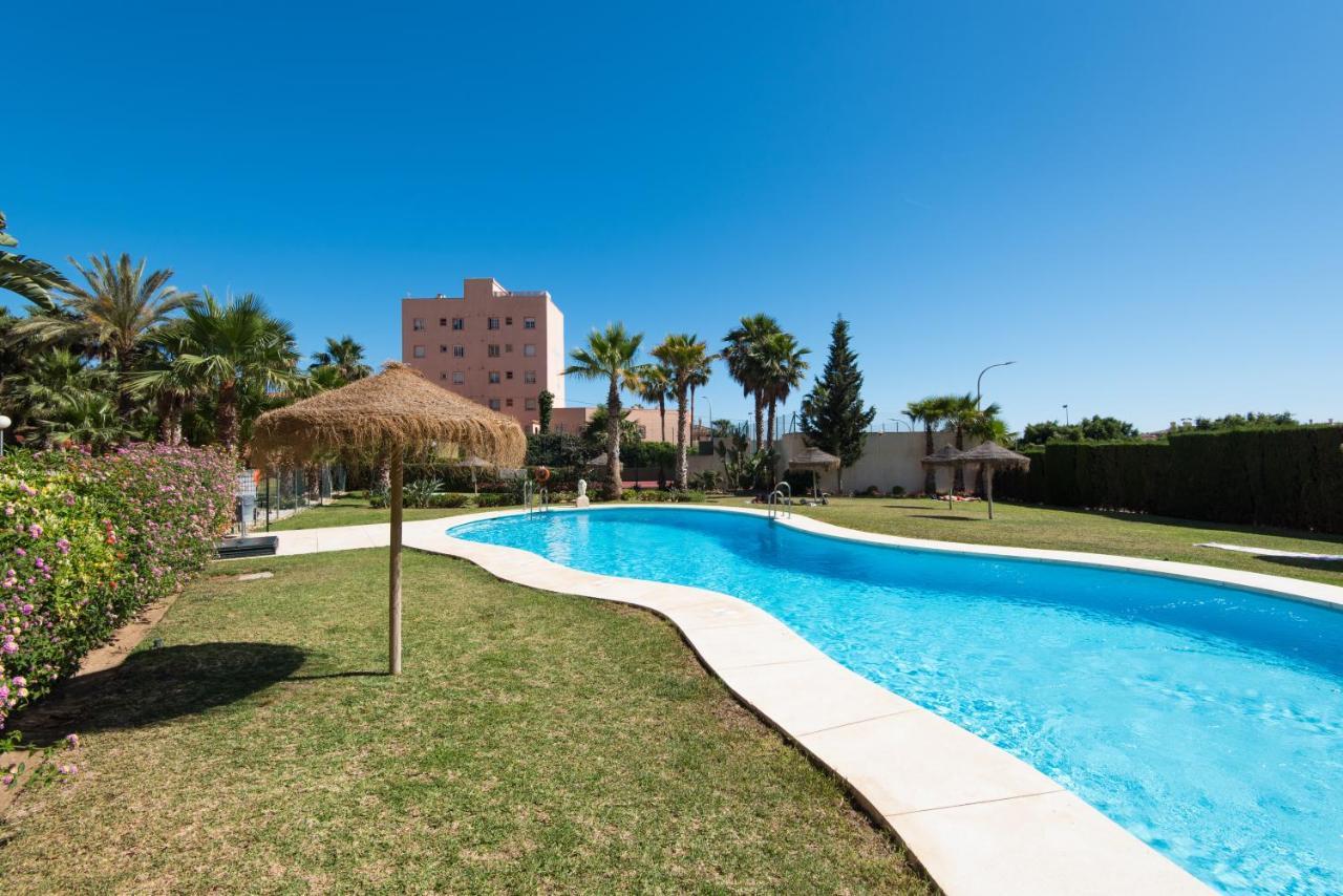 ベナルマデナRoyal Torrequebrada Exclusivo Apartamento Cerca De La Playaアパートメント エクステリア 写真